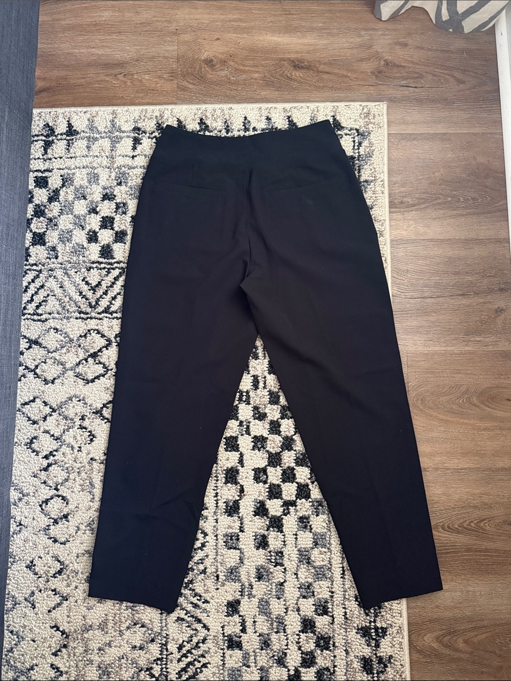 Athleta Endless Black pants worn twice size 8 - Picture 6 of 6